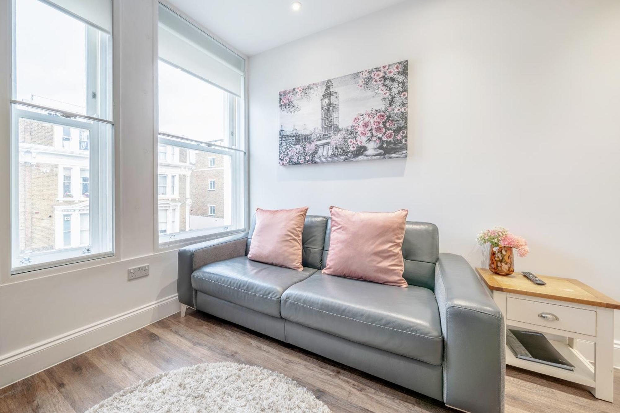 Bright & Modern 2-Bed Notting Hill Apartment لندن المظهر الخارجي الصورة
