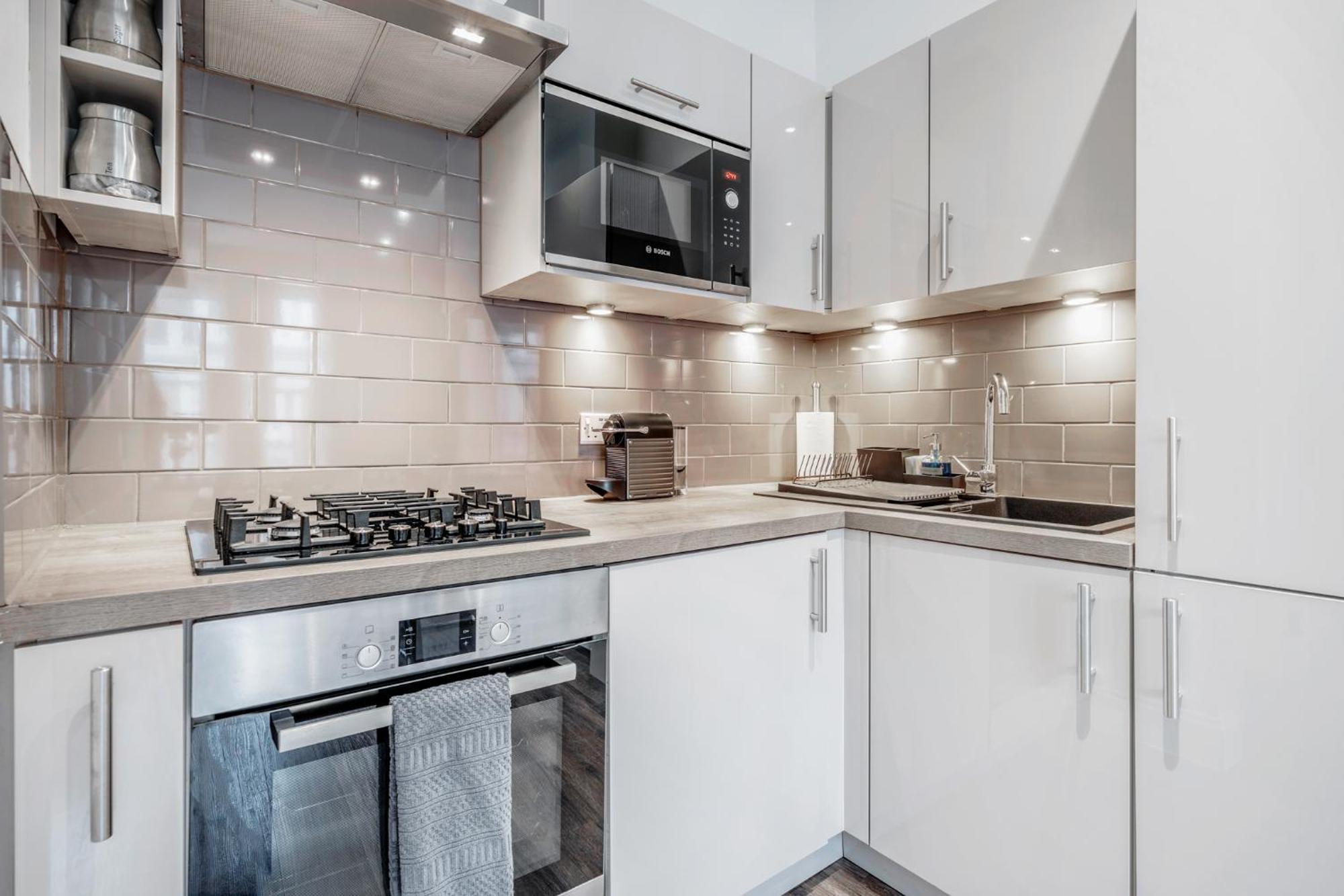 Bright & Modern 2-Bed Notting Hill Apartment لندن المظهر الخارجي الصورة