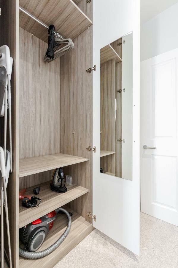 Bright & Modern 2-Bed Notting Hill Apartment لندن المظهر الخارجي الصورة