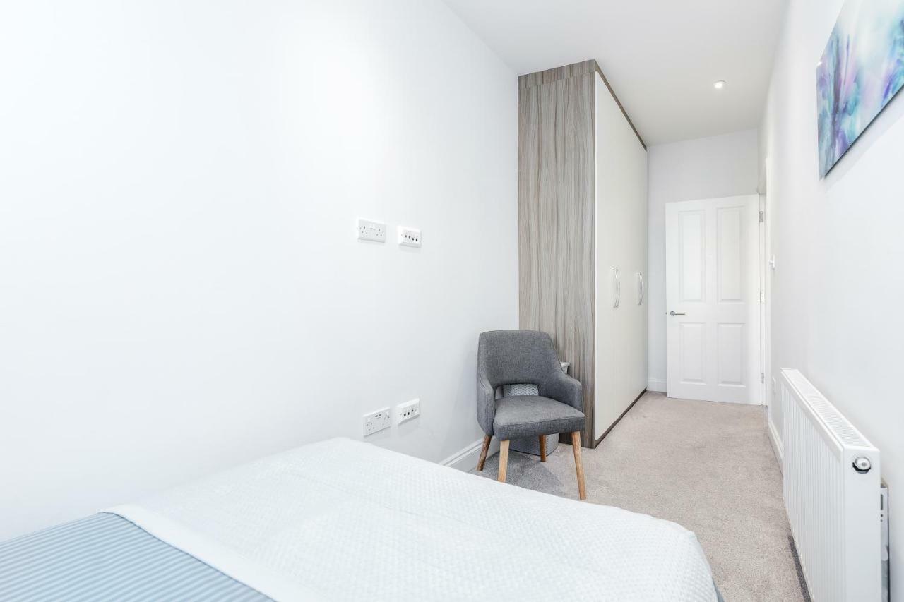 Bright & Modern 2-Bed Notting Hill Apartment لندن المظهر الخارجي الصورة
