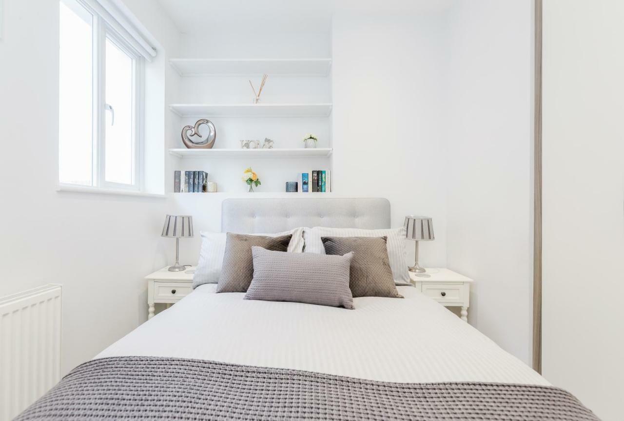 Bright & Modern 2-Bed Notting Hill Apartment لندن المظهر الخارجي الصورة