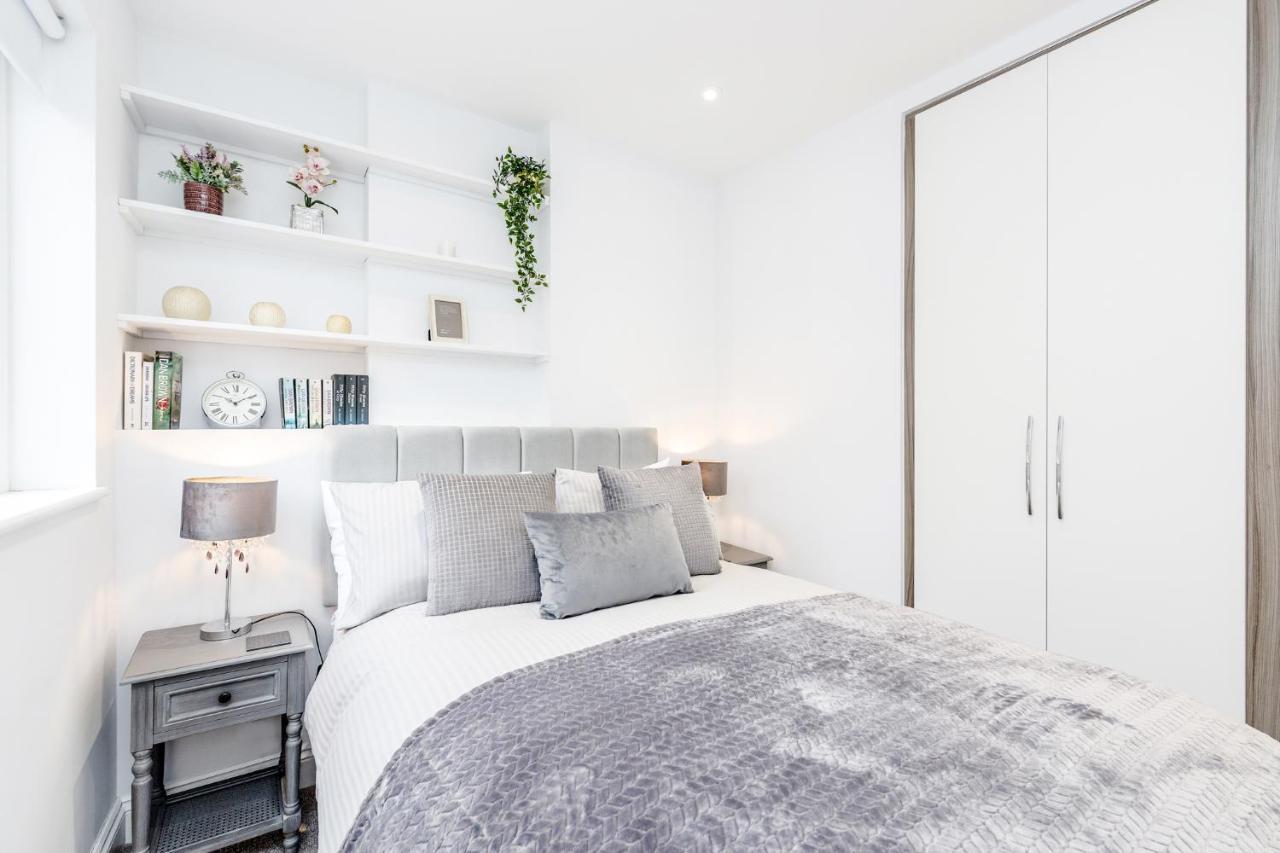 Bright & Modern 2-Bed Notting Hill Apartment لندن المظهر الخارجي الصورة